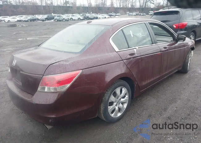 1HGCP2F87AA010586: 44387599