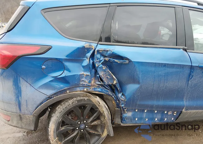 1FMCU9GD2KUB23921: 44388850