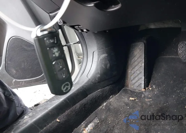 JM1GL1U52H1100298: 44388875