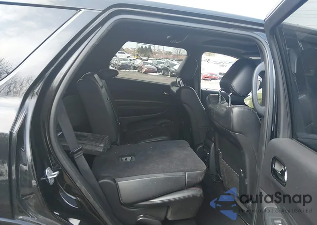 1C4SDJCT6MC574261: 44388949