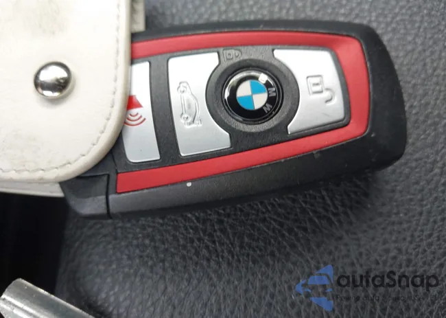 WBA8B9C53JEE82573: 44388964