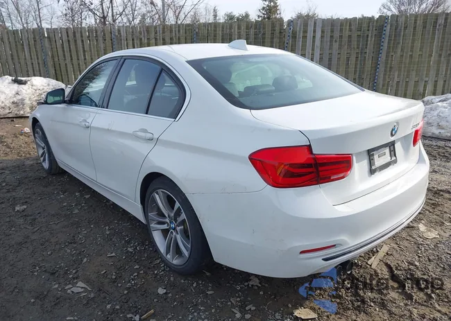 WBA8B9C53JEE82573: 44388964