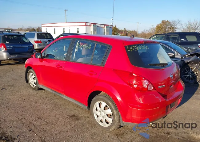 3N1BC13E28L373474: 44388968