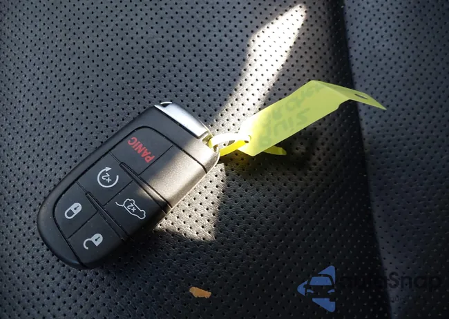 1C4RJFBG7HC885390: 44388976