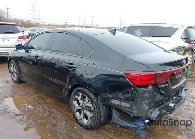 3KPF24AD7LE159865: 44389008