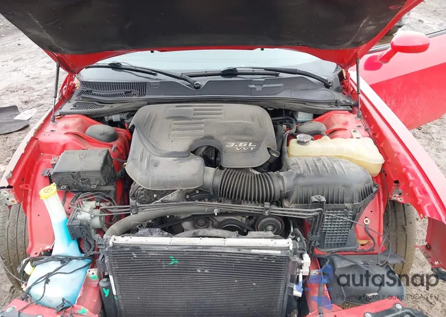 2C3CDZAG6JH270885: 44389074