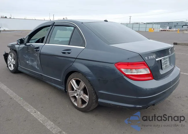 WDDGF8BB3BR134550: 44389143