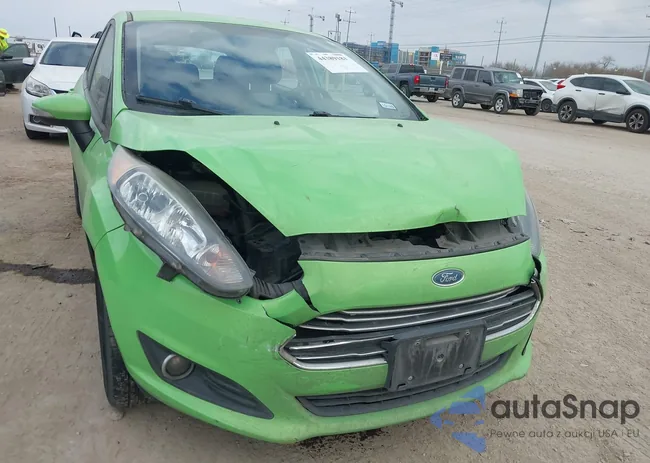 3FADP4EJ2FM220841: 44389181