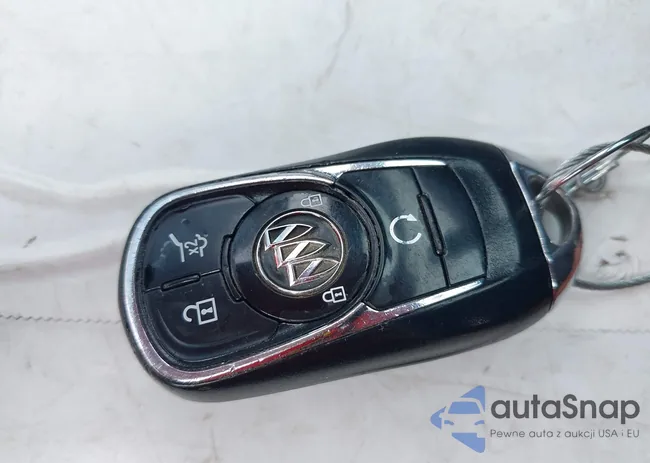 LRBFX1SA6JD006248: 44389290