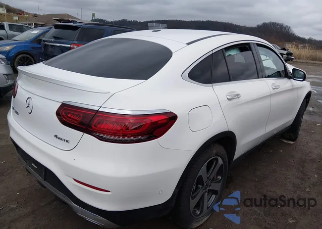 W1N0J8EB0PG164235: 44389312