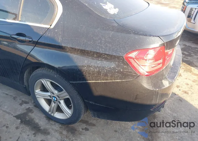 WBA3B5G55FNS14688: 44389315