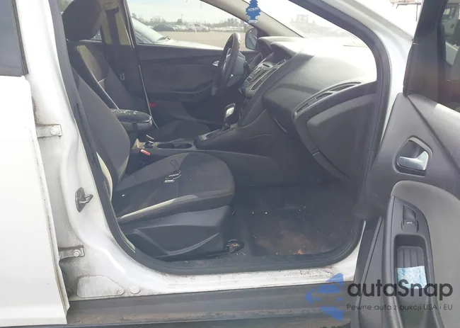 1FADP3F2XEL455506: 44389328