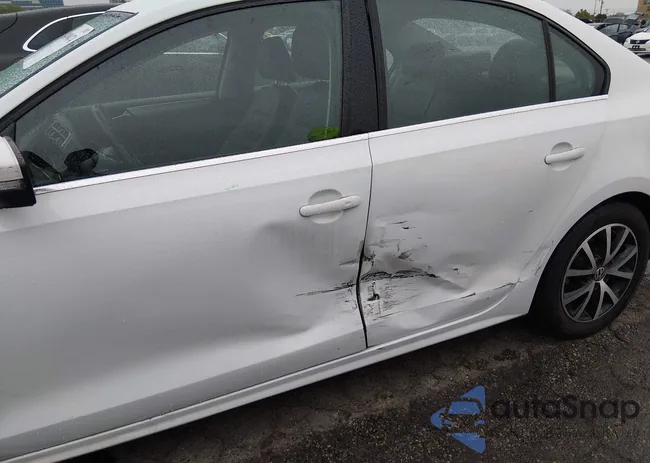 3VWDB7AJ4HM336171: 44388474