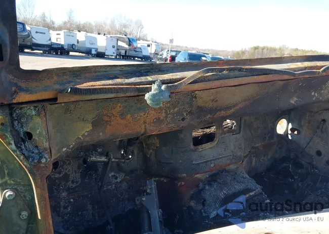 1C4AJWAG5GL324375: 44388486