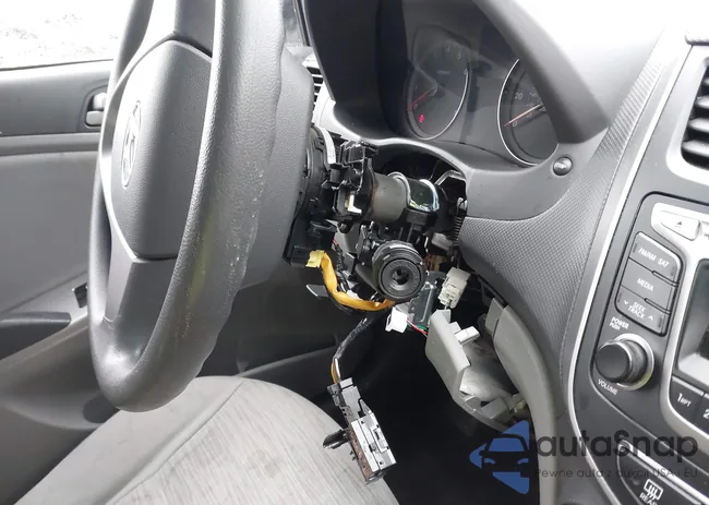 KMHCT4AE9FU885852: 44388529