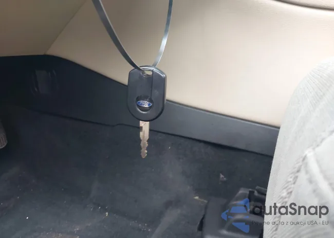 1FAHP2D86HG116581: 44388534