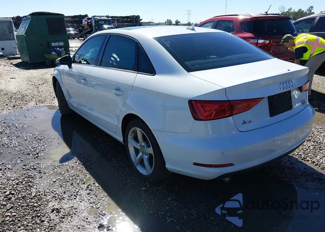 WAUB8GFF0G1118332: 44388616