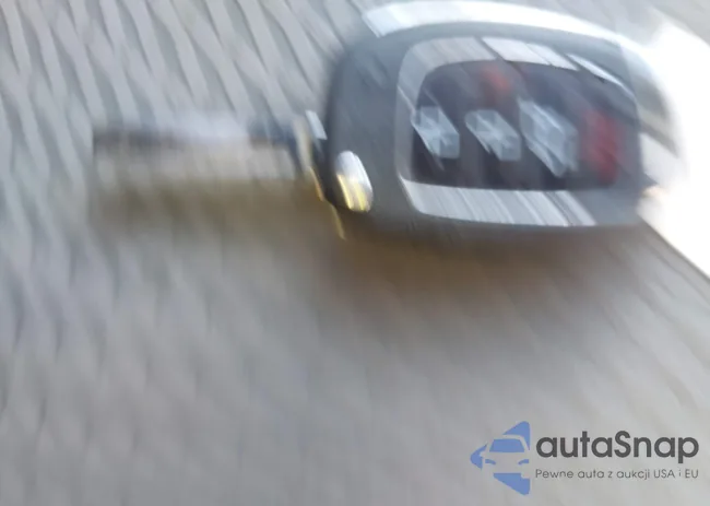 KM8SMDHF2HU236582: 44388631