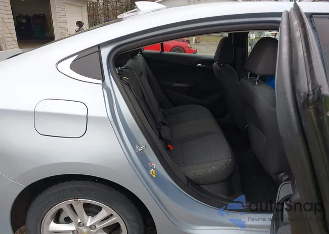 1G1BE5SM7H7246403: 44388747