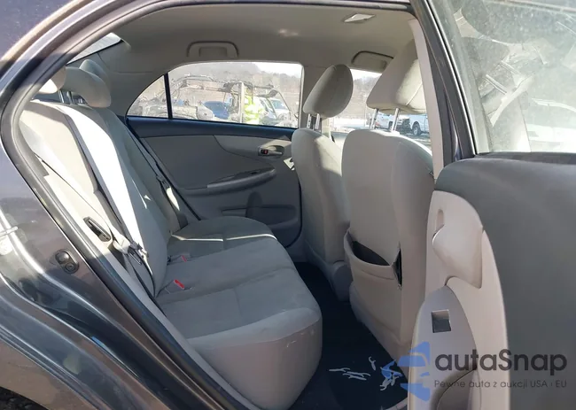 2T1BU4EE7DC057185: 44388791