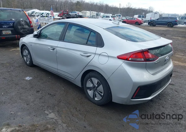 KMHC65LC5KU140969: 44388838