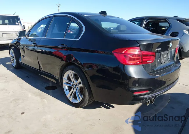 WBA8D9C53JEM32828: 44389878