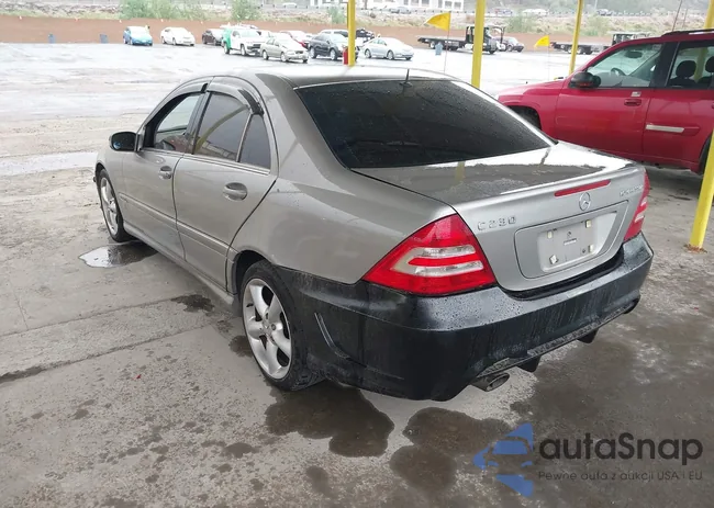 WDBRF40J65F647575: 44389890