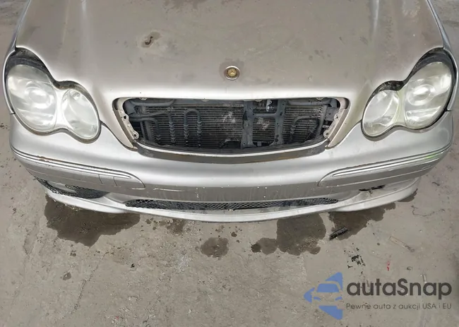 WDBRF40J65F647575: 44389890