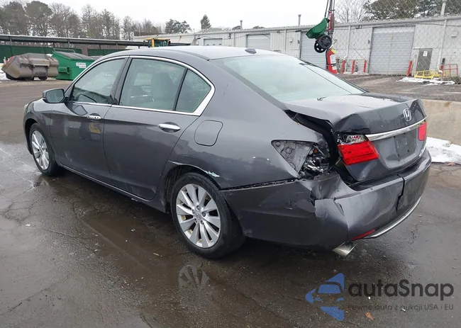 1HGCR3F93DA037670: 44389929