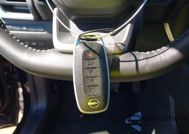 JN8BT3BA4SW344216: 44389934