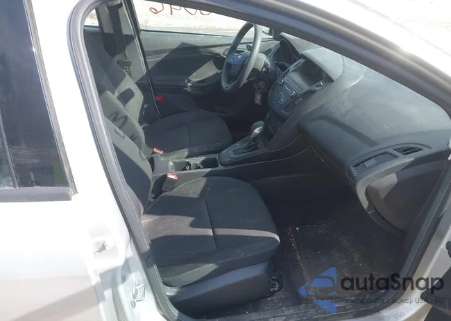 1FADP3E26JL213873: 44390046