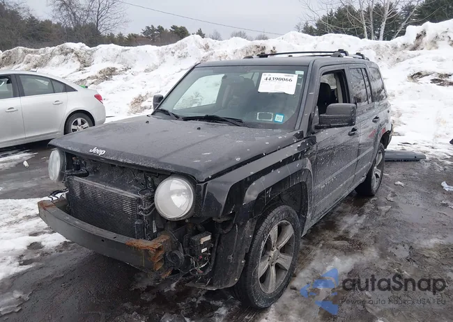 1C4NJRFB5GD545372: 44390066