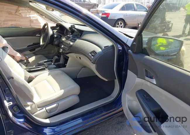 JHMCP26319C011914: 44390071