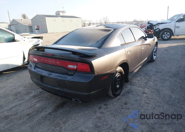 2C3CDXHG0EH267206: 44390073