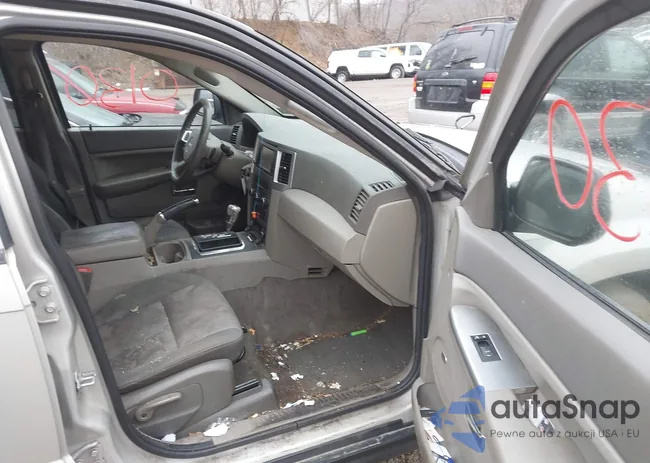 1J4PR4GK2AC117303: 44390130