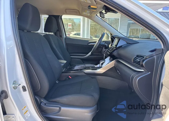 JA4ATUAA3PZ002531: 44390139