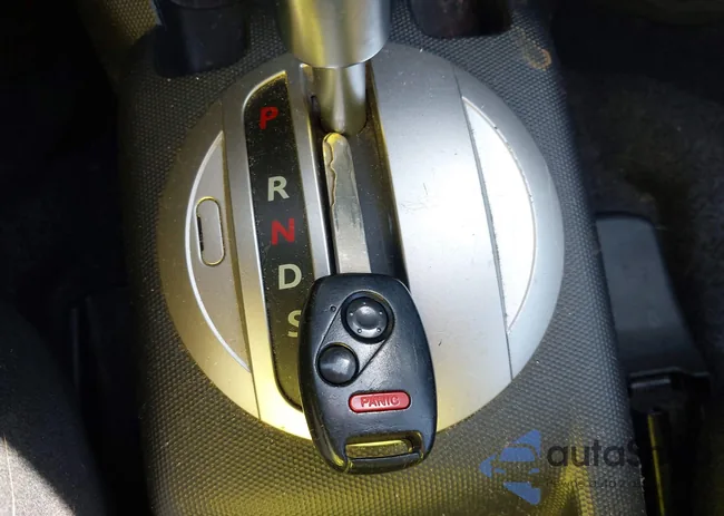 JHMGD38618S027929: 44390140