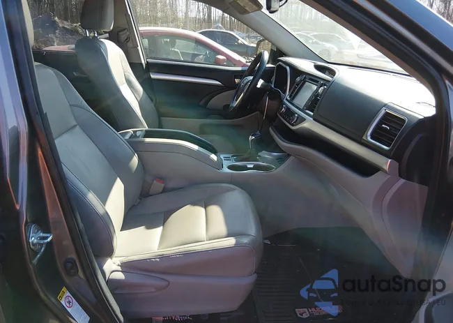 5TDKKRFH8FS039932: 44390180