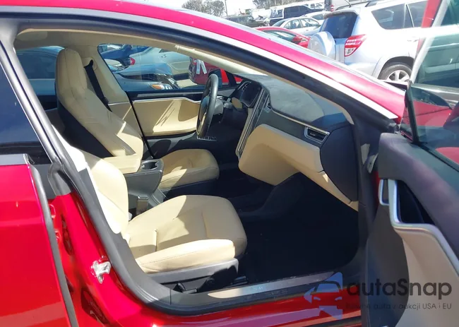 5YJSA1E40FF108409: 44390254