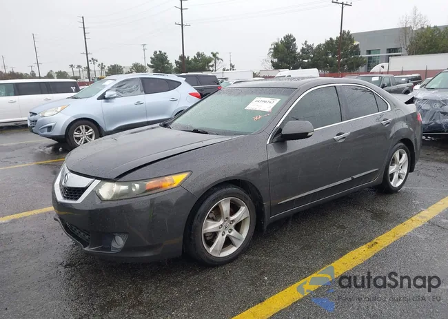 JH4CU26679C006056: 44390262