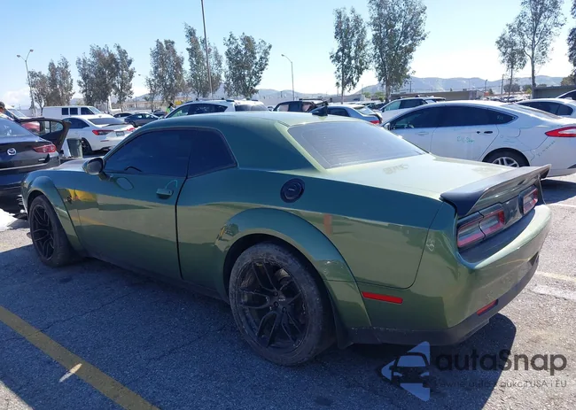 2C3CDZL96KH595861: 44390382