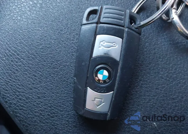 WBAVL1C54FVY33867: 44390412