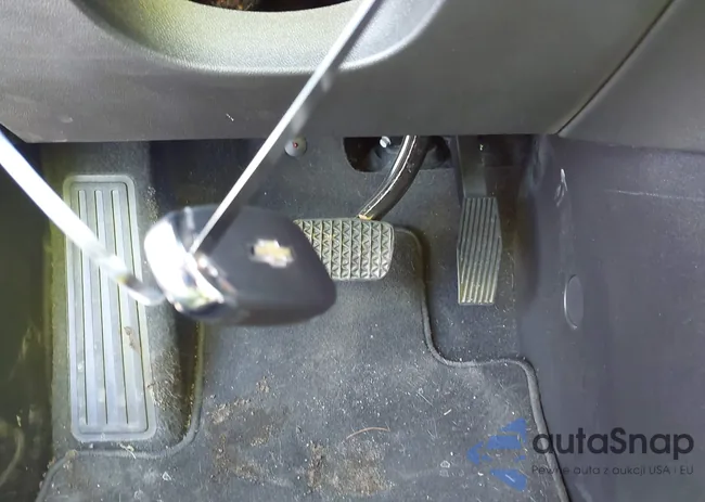 3GNAXUEG3PS201088: 44389450