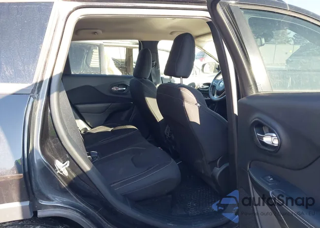 1C4PJLCS4FW791102: 44389458