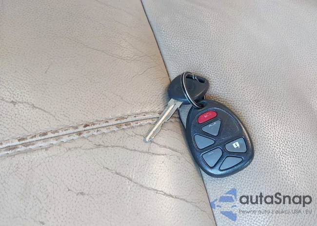 1GNFC13J97R200979: 44389502