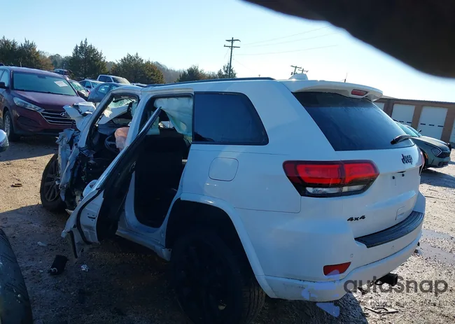 1C4RJFAG7HC822047: 44389540