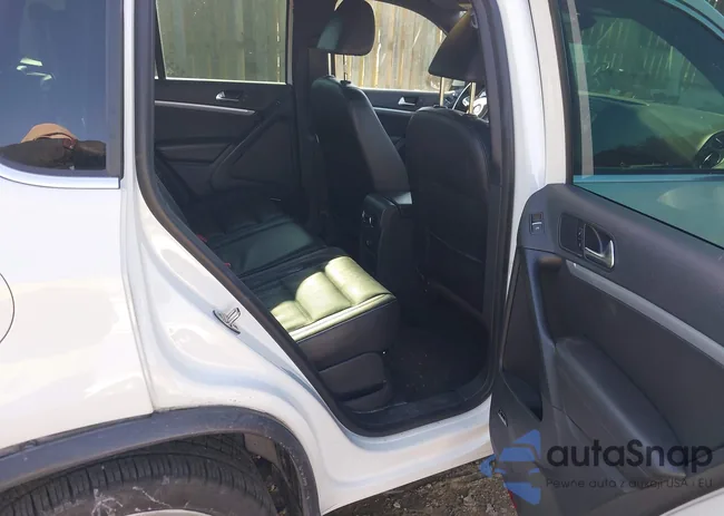 WVGBV7AX9FW601746: 44389546