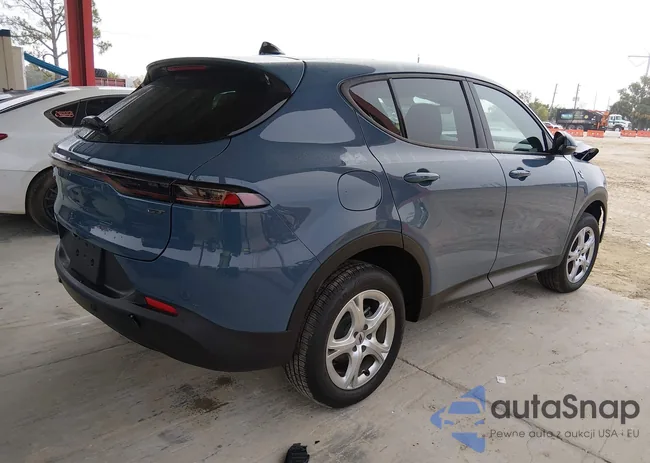 ZACNDFAN6R3A42999: 44389574