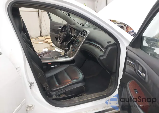 1G11G5SXXDF319005: 44389593