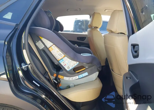 KM8K22AA1KU224732: 44389671